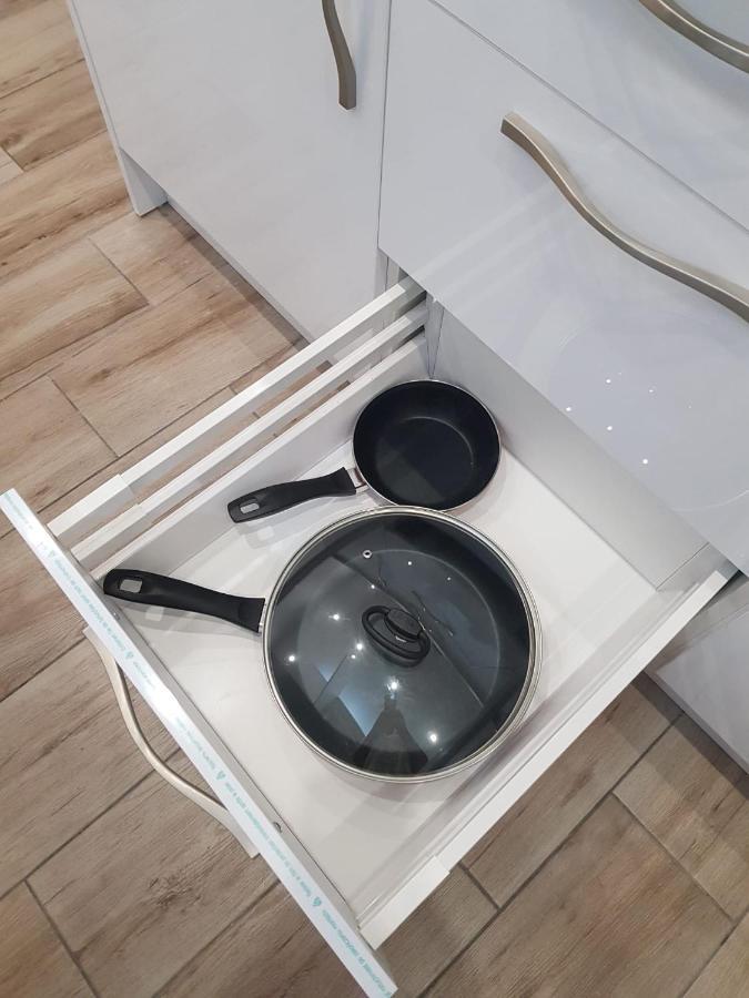 Family Comfortable Apartment Arona  Ngoại thất bức ảnh
